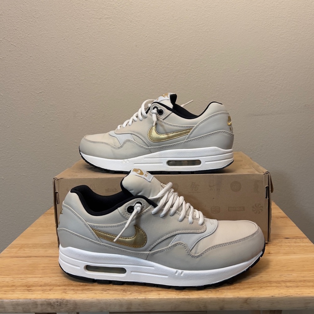 Nike Air Max 1 Premium QS Gold Trophy